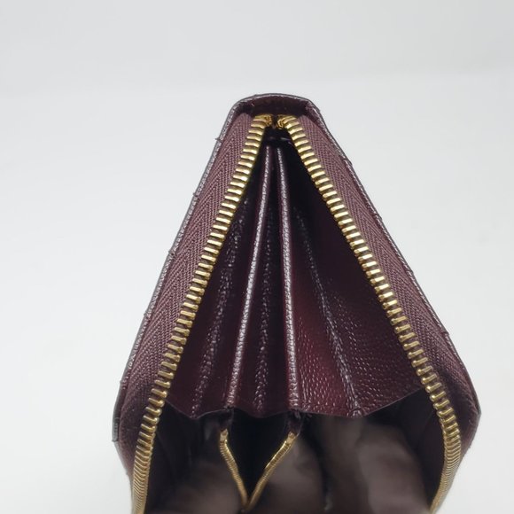 100% Auth YSL Monogram Grain Gold Zippy Wallet - Picture 11 of 14